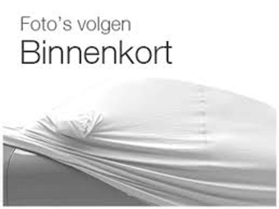 Toyota Yaris - Imagem 1