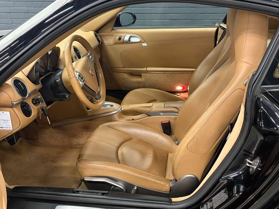 Porsche Cayman - Imagem 8