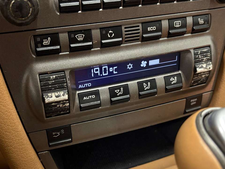 Porsche Cayman - Imagem 12