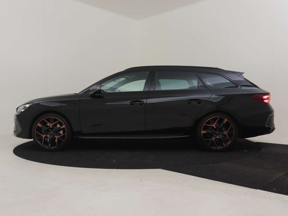 CUPRA Leon - Imagem 3