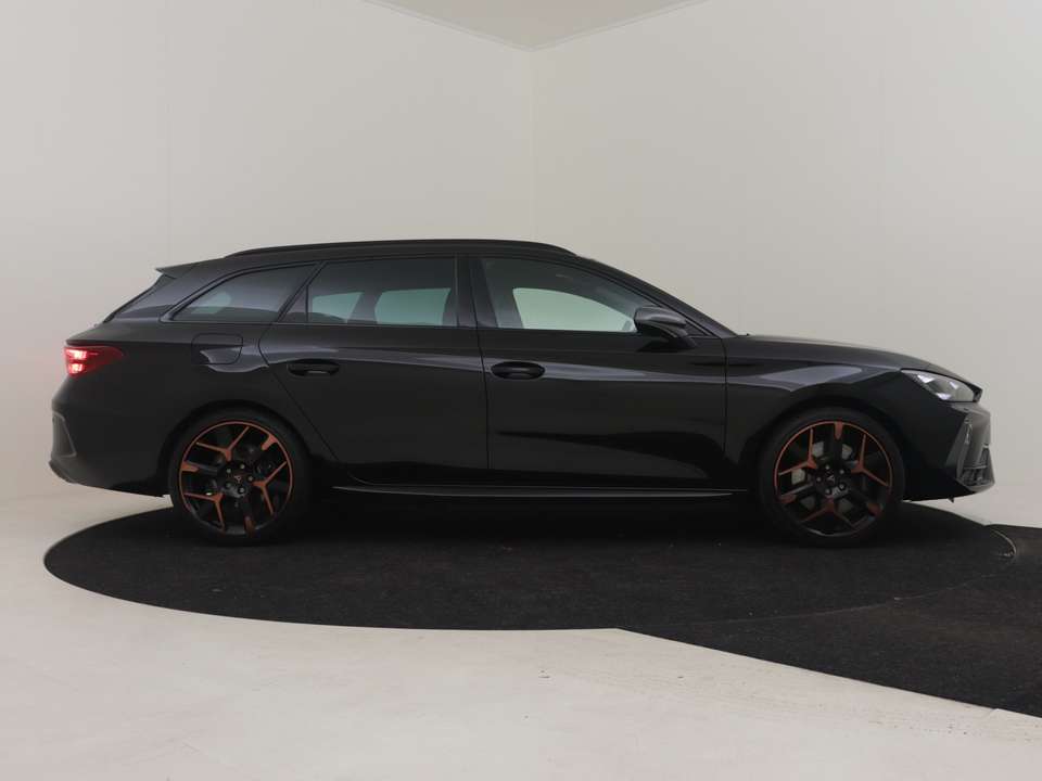 CUPRA Leon - Imagem 10
