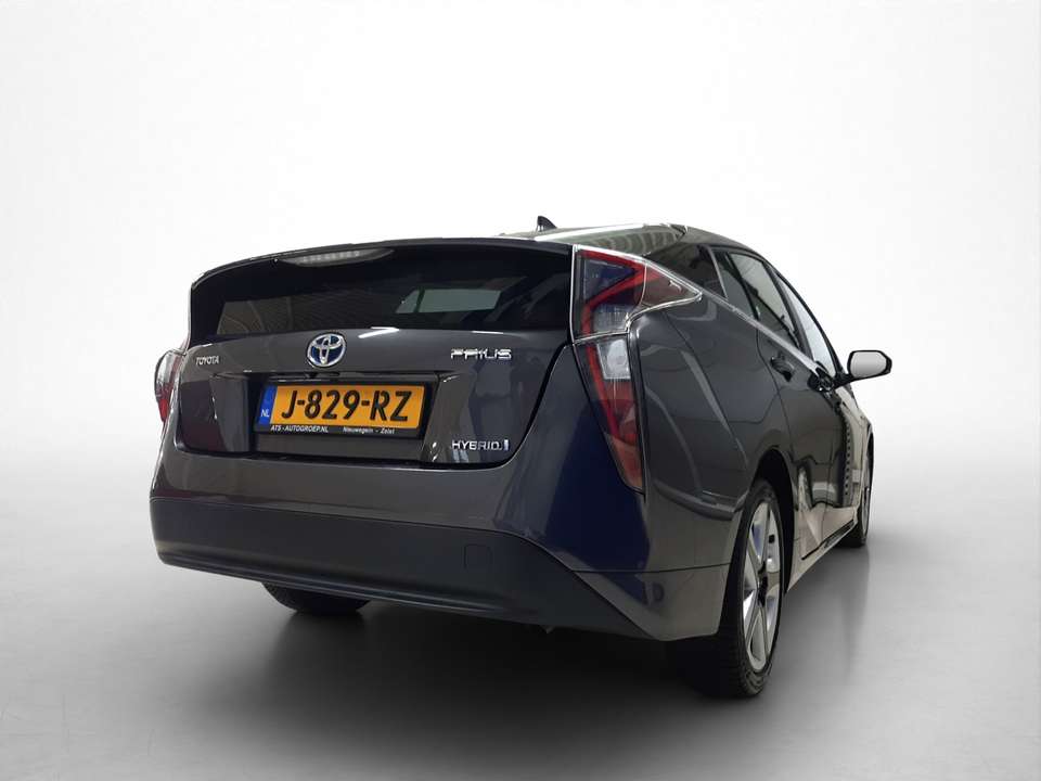 Toyota Prius - Imagem 11