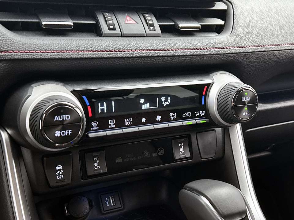 Toyota RAV 4 - Imagem 11
