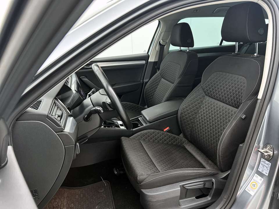 Skoda Superb - Imagem 5