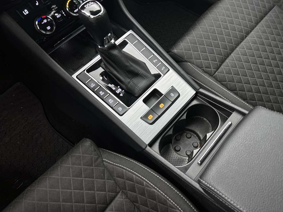 Skoda Superb - Imagem 15