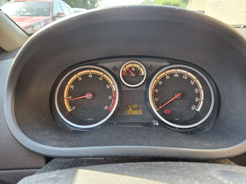 Opel Corsa - Imagem 10