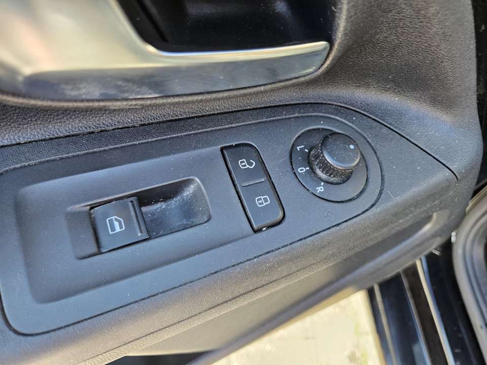 Car picture 9