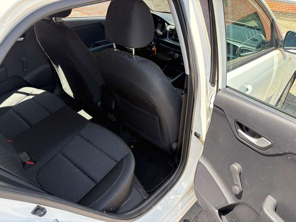 Kia Rio - Imagem 4