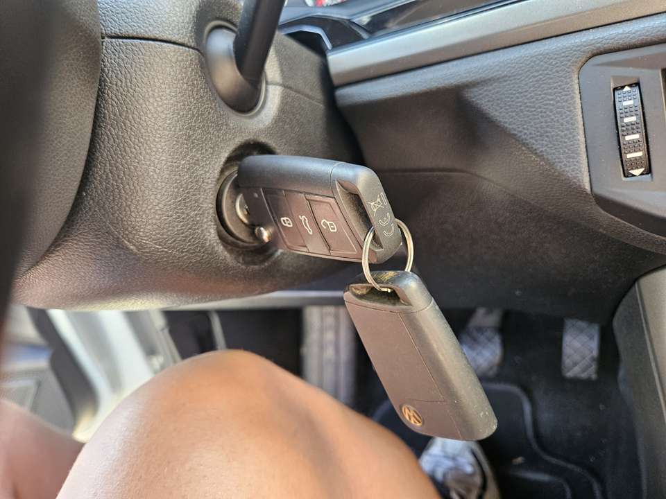 Car picture 18