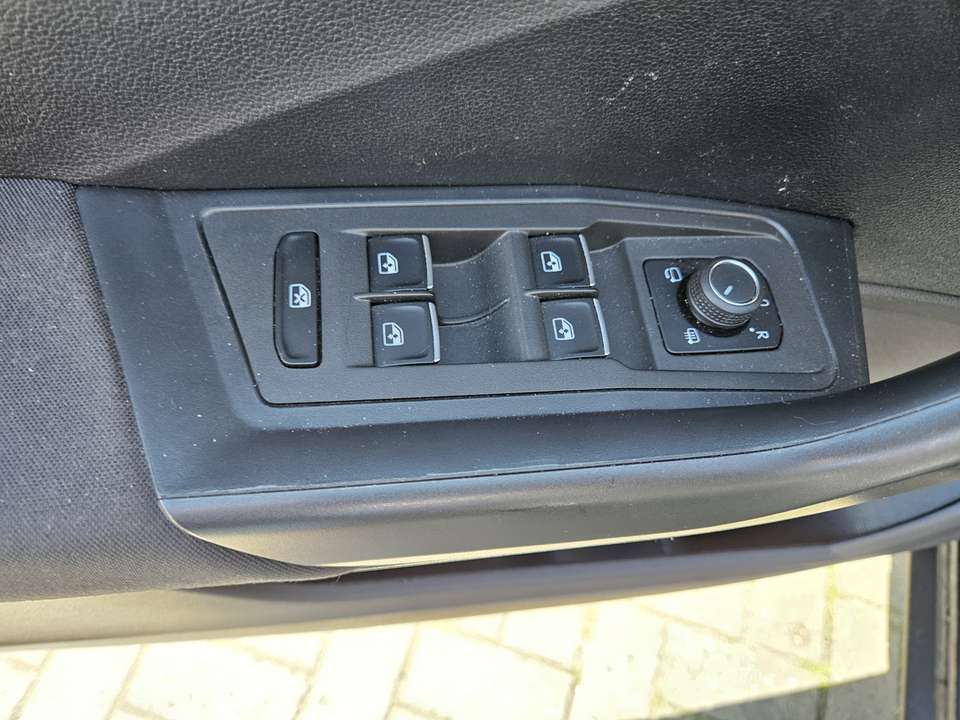 Car picture 6