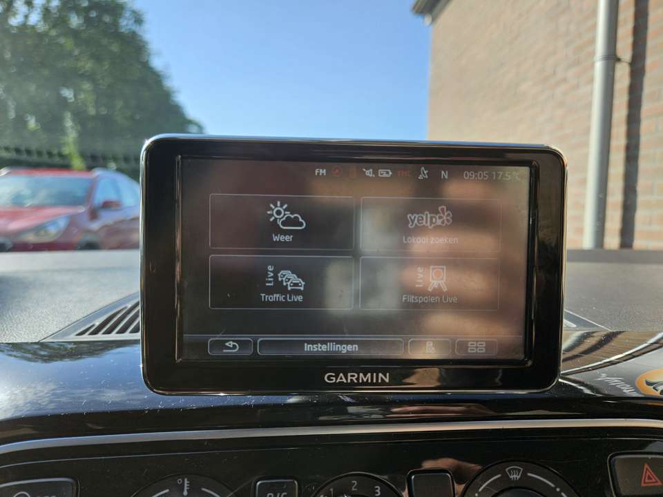 Car picture 18
