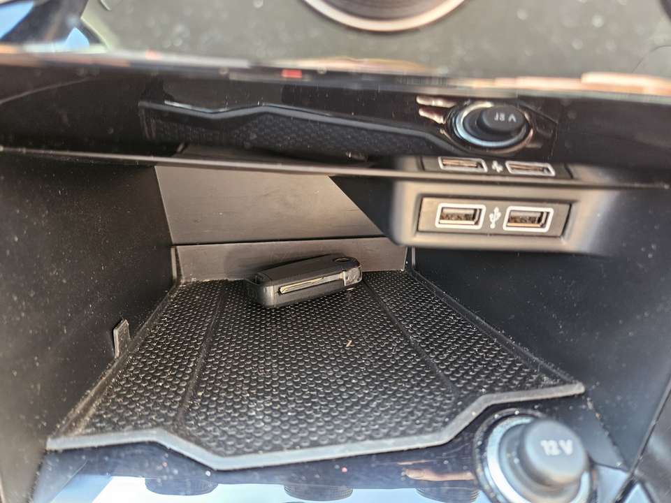 Car picture 16