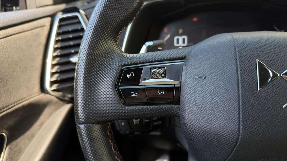 DS Automobiles DS 7 Crossback - Imagem 14