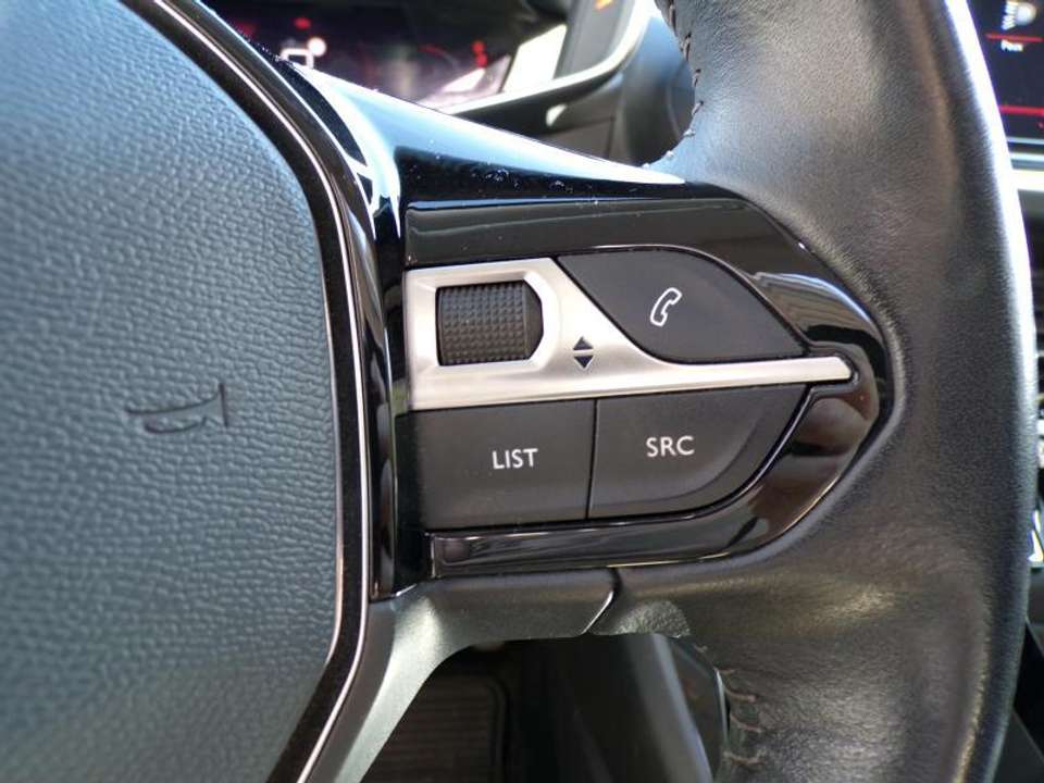 Peugeot 2008 - Imagem 9