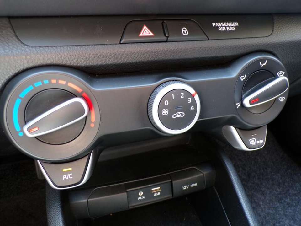 Kia Rio - Imagem 12
