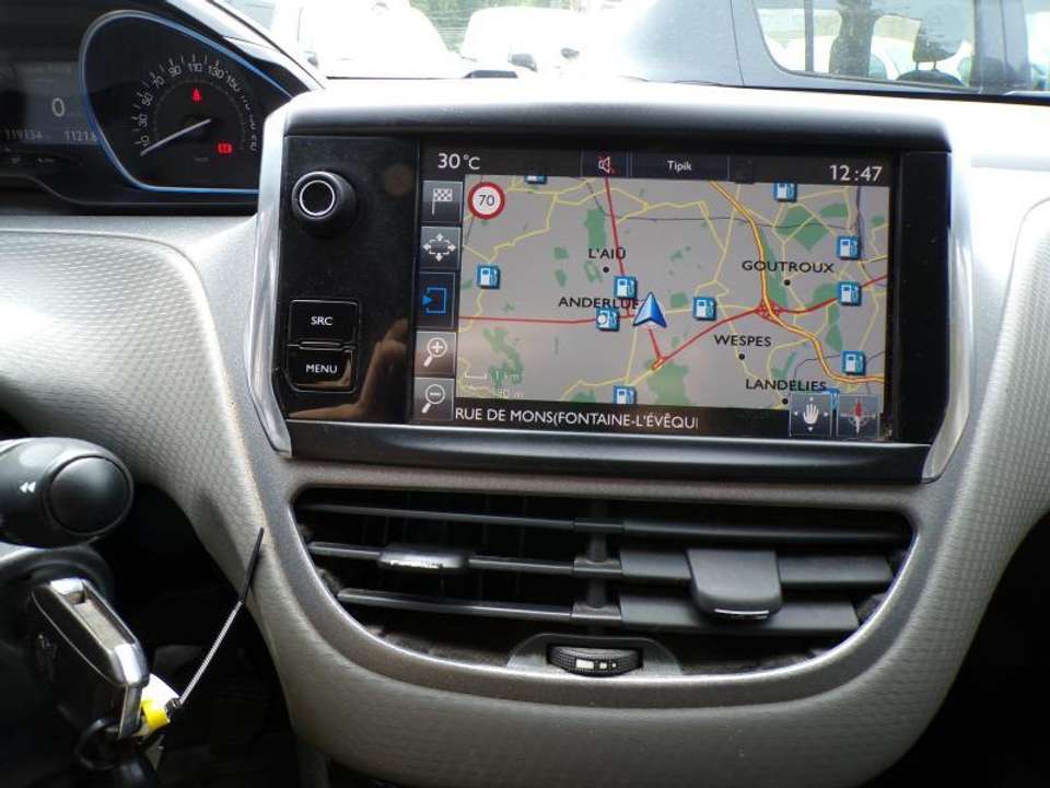 Peugeot 2008 - Imagem 9