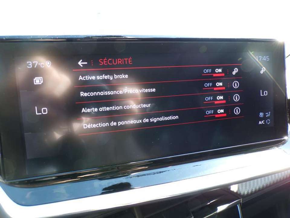 Peugeot 2008 - Imagem 13