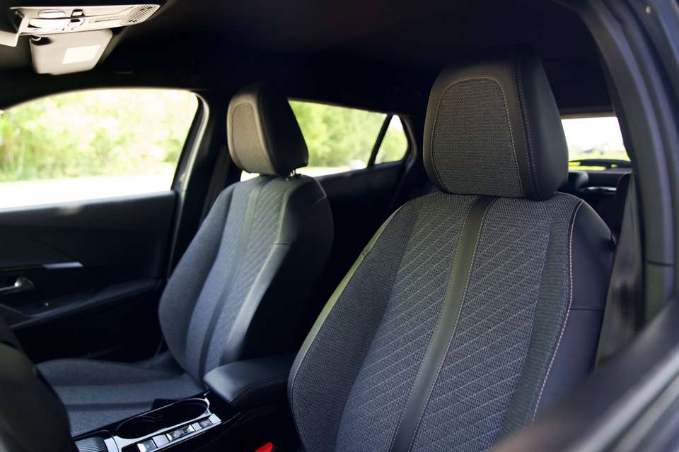 Peugeot 2008 - Imagem 9