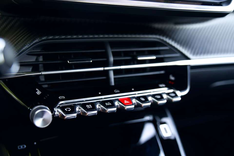 Peugeot 2008 - Imagem 15