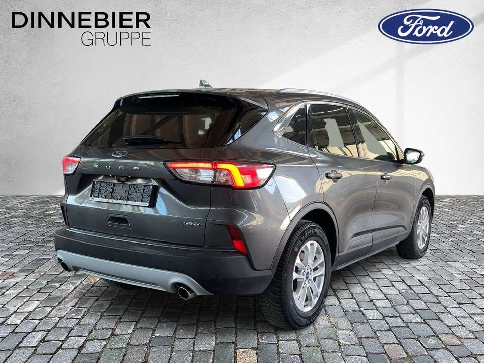 Ford Kuga - Imagem 6