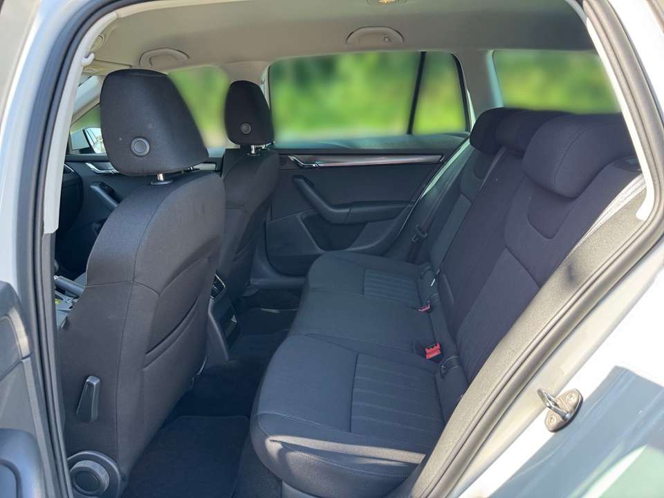 Skoda Octavia - Imagem 11