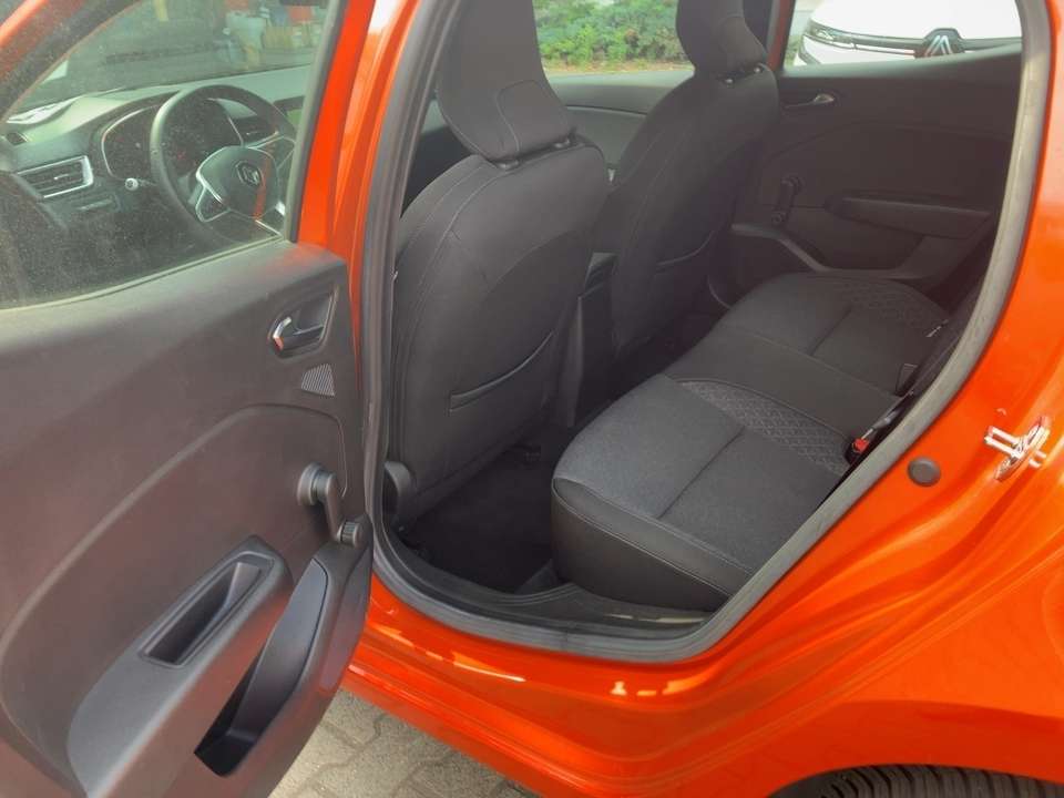 Renault Clio - Imagem 8
