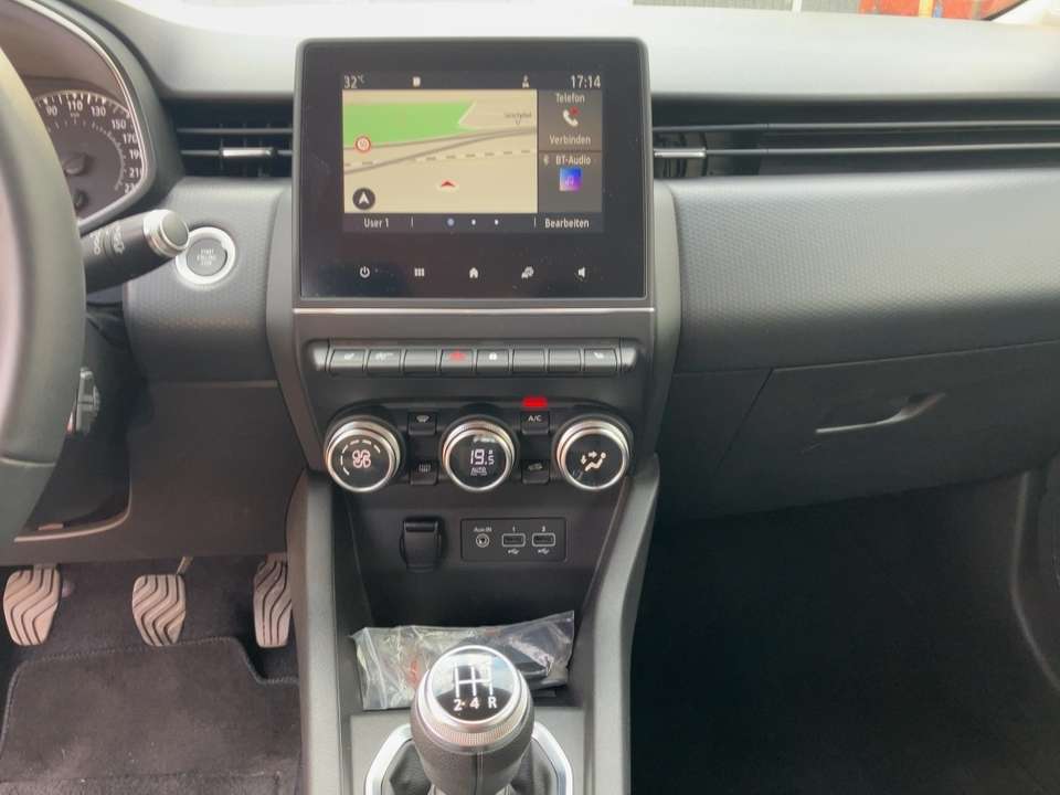 Renault Clio - Imagem 11