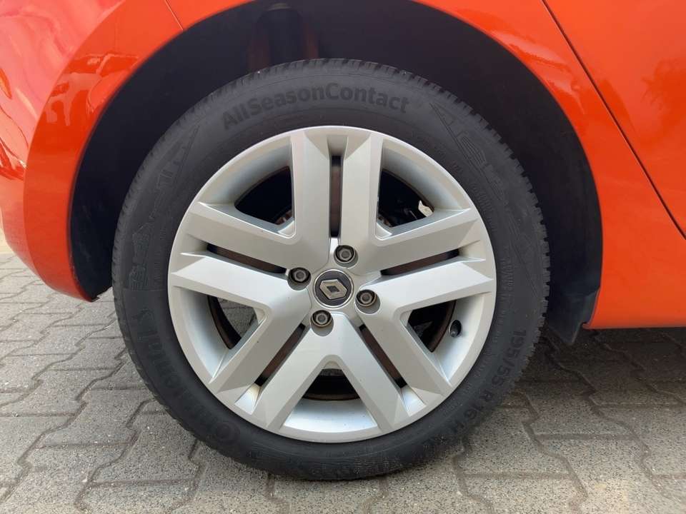 Renault Clio - Imagem 12