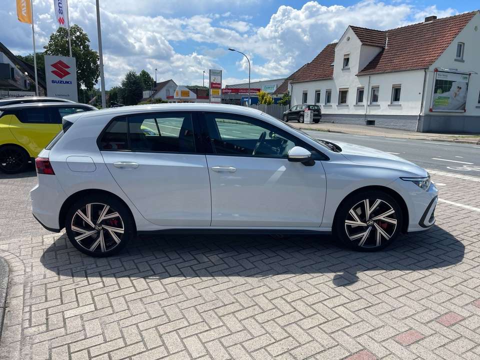 Volkswagen Golf GTE - Imagem 5