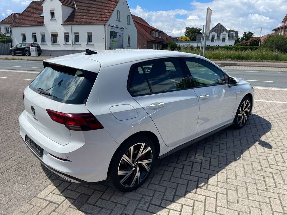 Volkswagen Golf GTE - Imagem 6