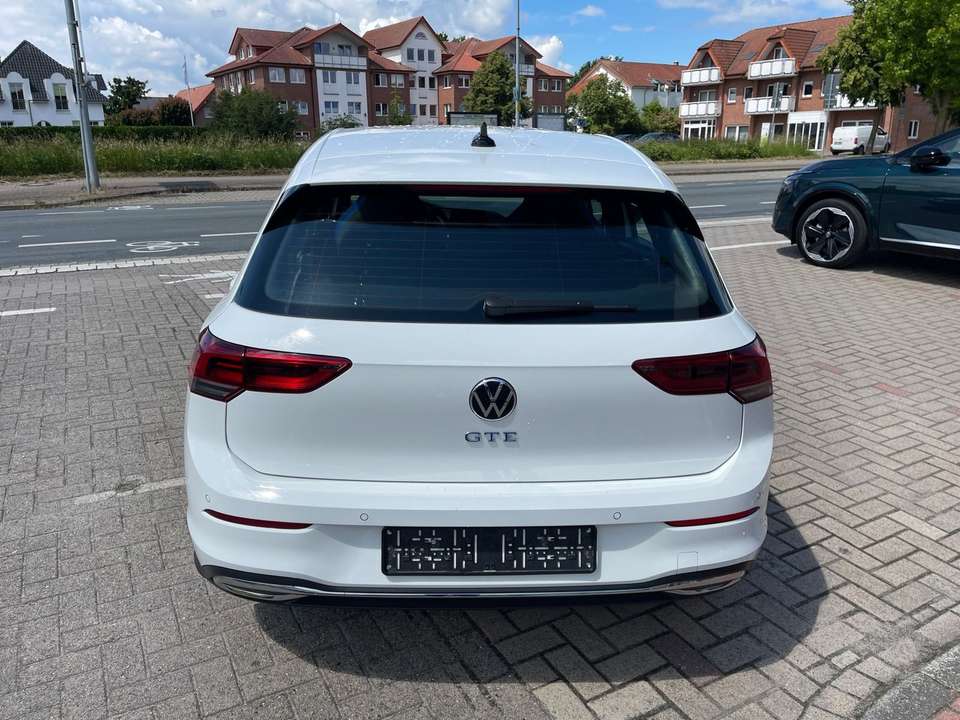 Volkswagen Golf GTE - Imagem 7