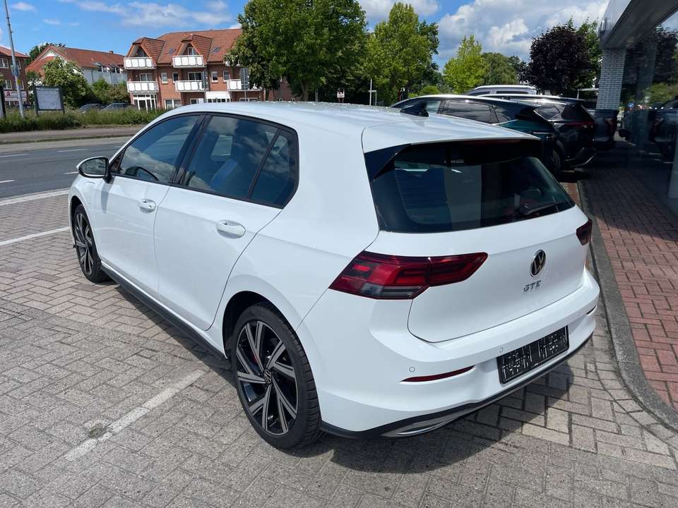 Volkswagen Golf GTE - Imagem 8
