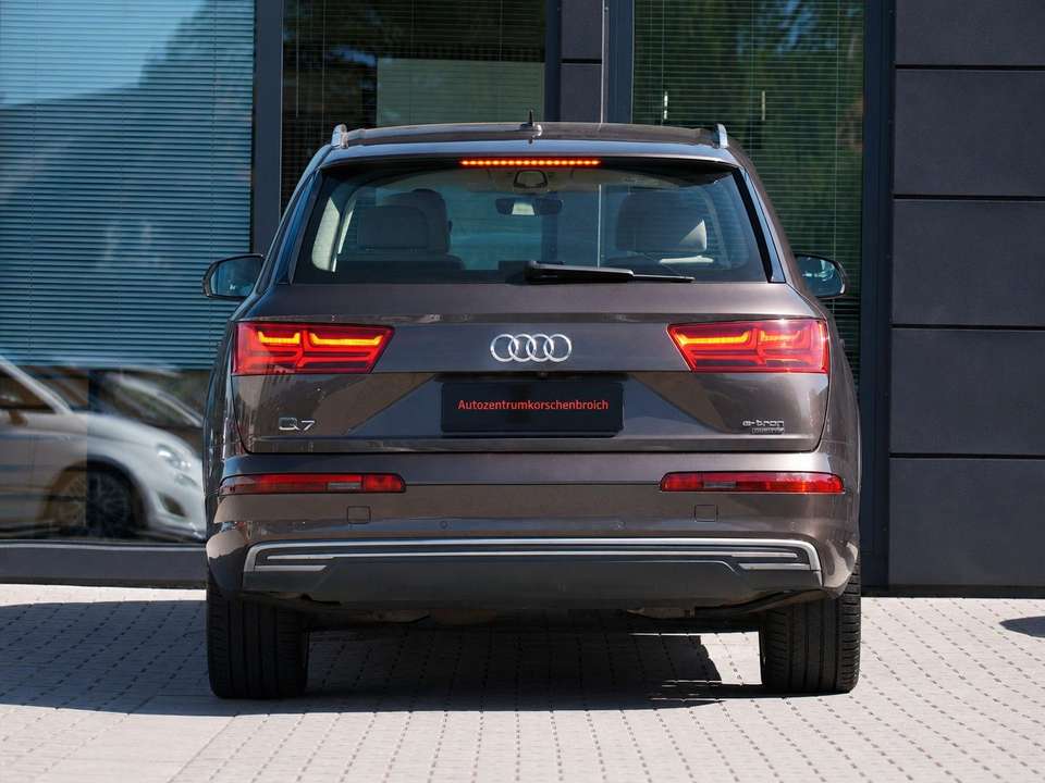 Audi Q7 - Imagem 5