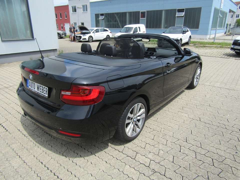 BMW 218 - Imagem 4