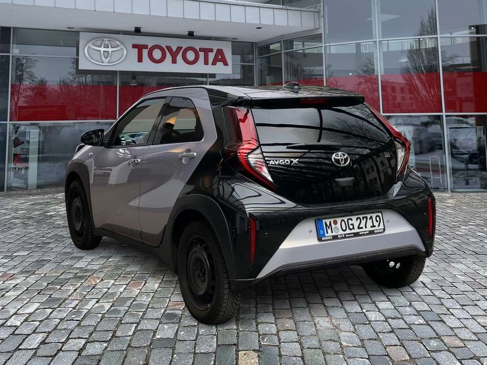 Toyota Aygo X - Imagem 3