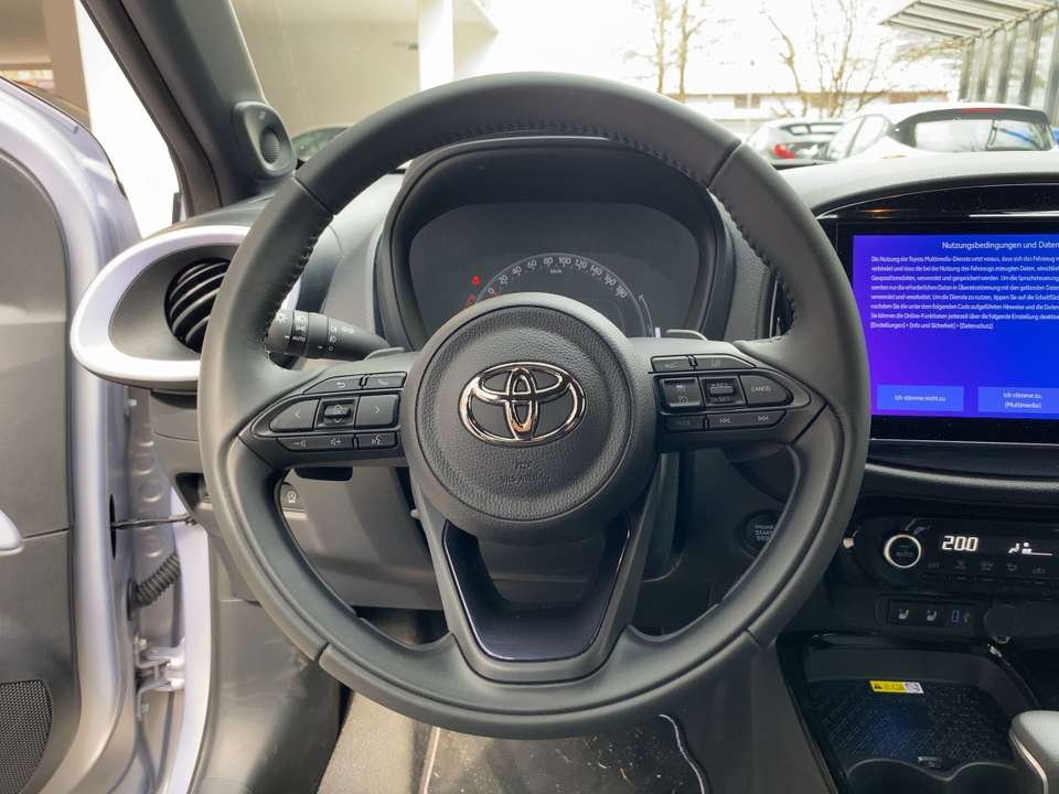 Toyota Aygo X - Imagem 11