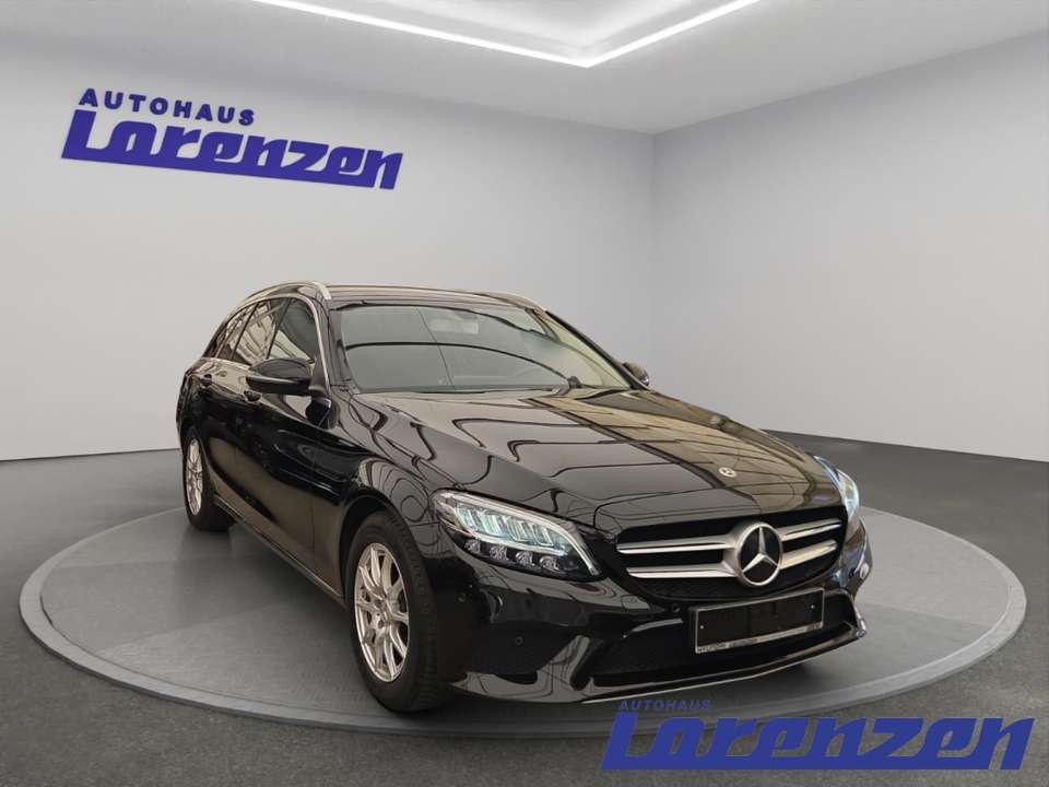Mercedes-Benz C 220 - Imagem 3