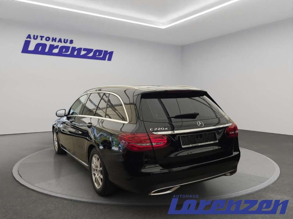 Mercedes-Benz C 220 - Imagem 7