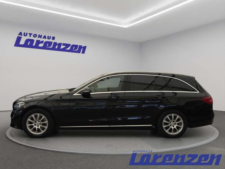 Mercedes-Benz C 220 - Imagem 8