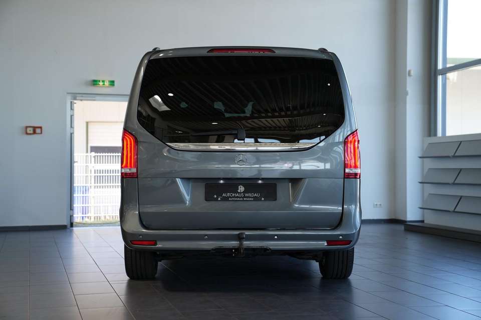 Mercedes-Benz V - Imagem 11
