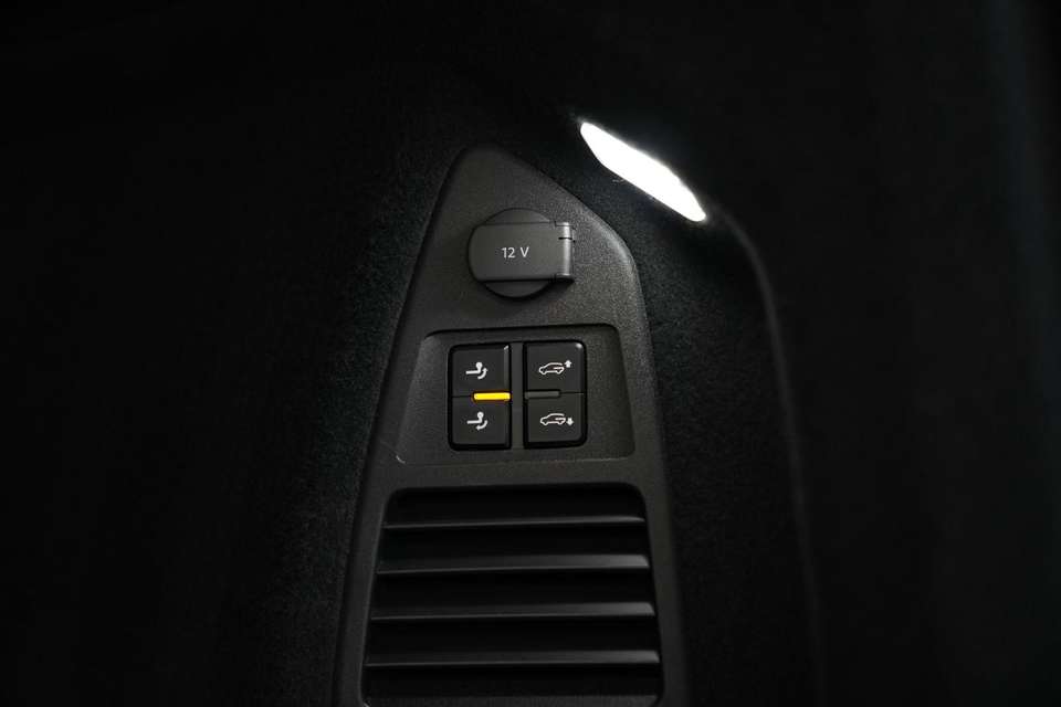 Volkswagen Touareg - Imagem 12