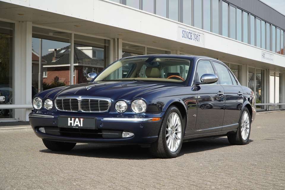 Jaguar XJ - Imagem 8
