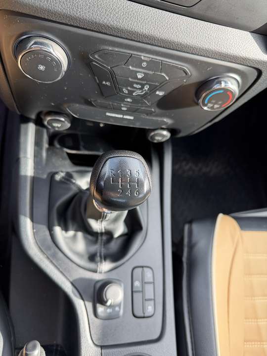 Ford Ranger - Imagem 7