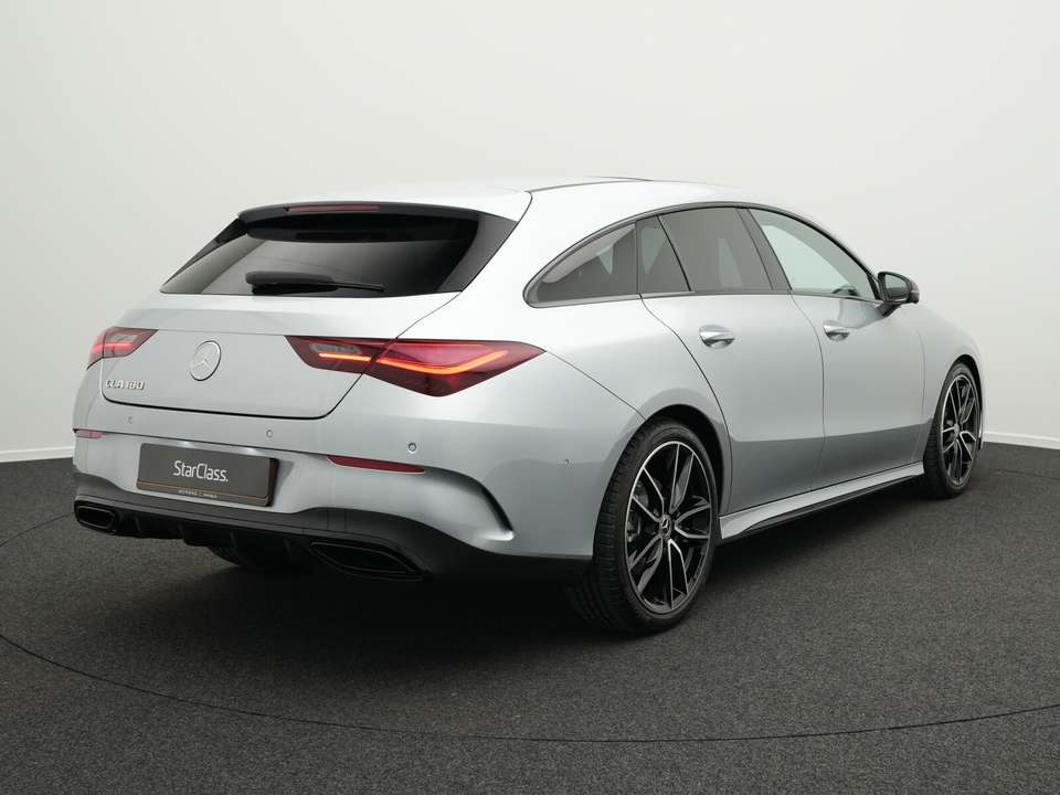 Mercedes-Benz CLA 180 - Imagem 3