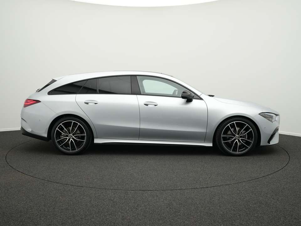 Mercedes-Benz CLA 180 - Imagem 5