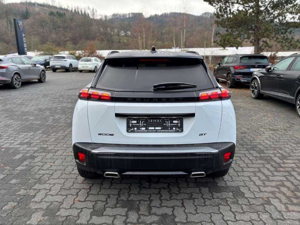 Peugeot 2008 - Imagem 6