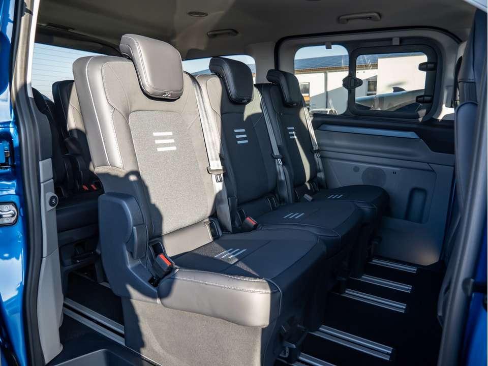 Ford Tourneo Custom - Imagem 8