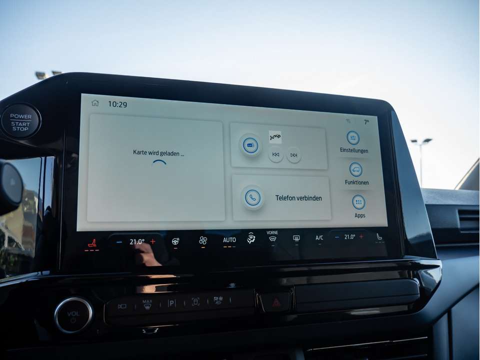 Ford Tourneo Custom - Imagem 13