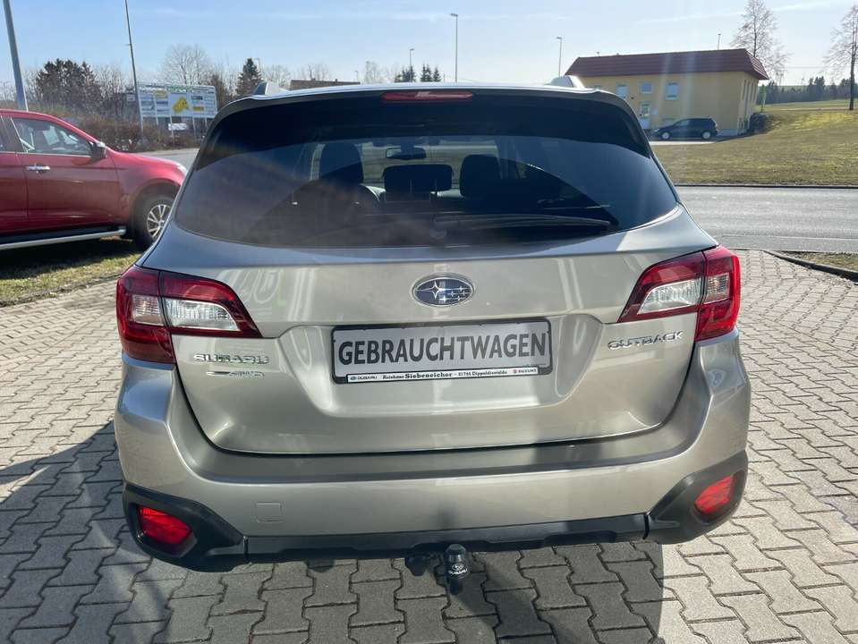Subaru OUTBACK - Imagem 4