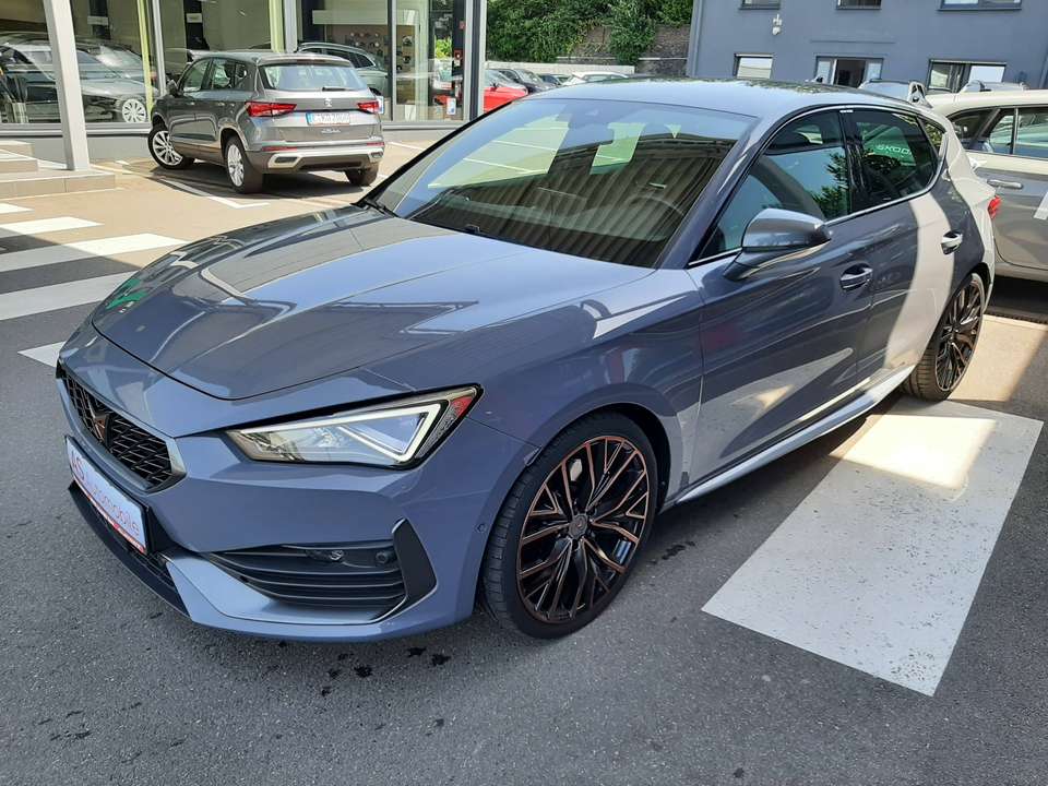 CUPRA Leon - Imagem 1